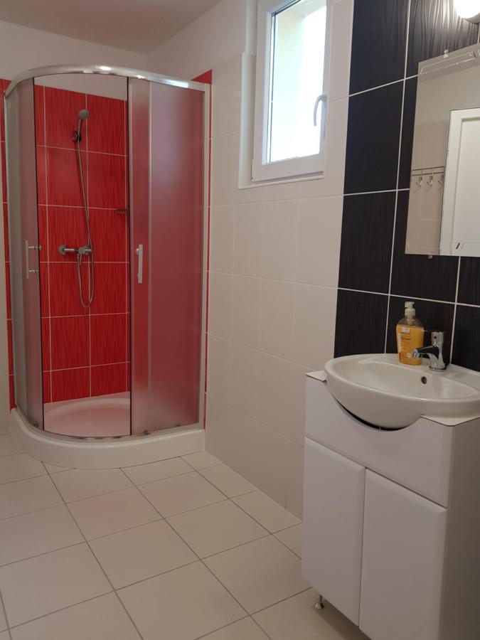 Klagya Vendeghaz Apartment Davod ภายนอก รูปภาพ